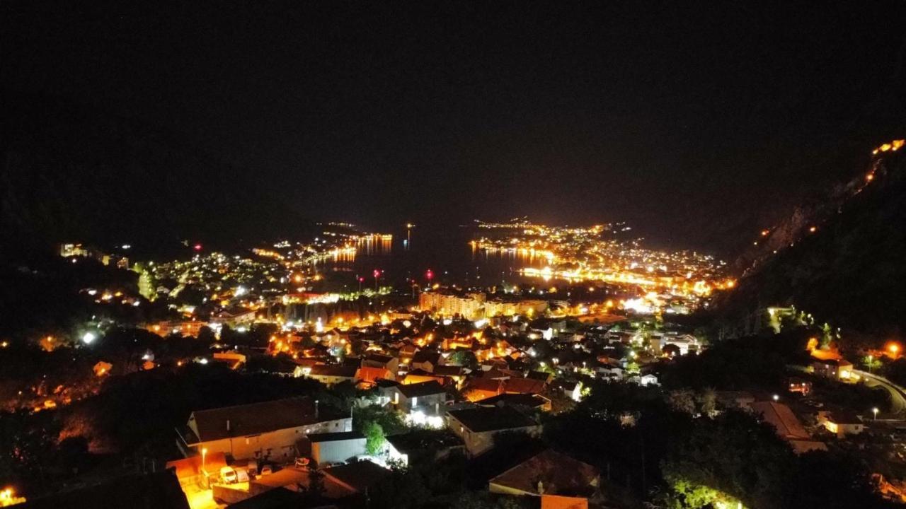 Villa Vukicevic House à Kotor Extérieur photo